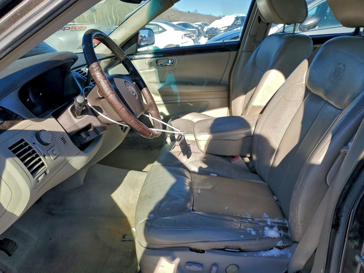 Cadillac DTS