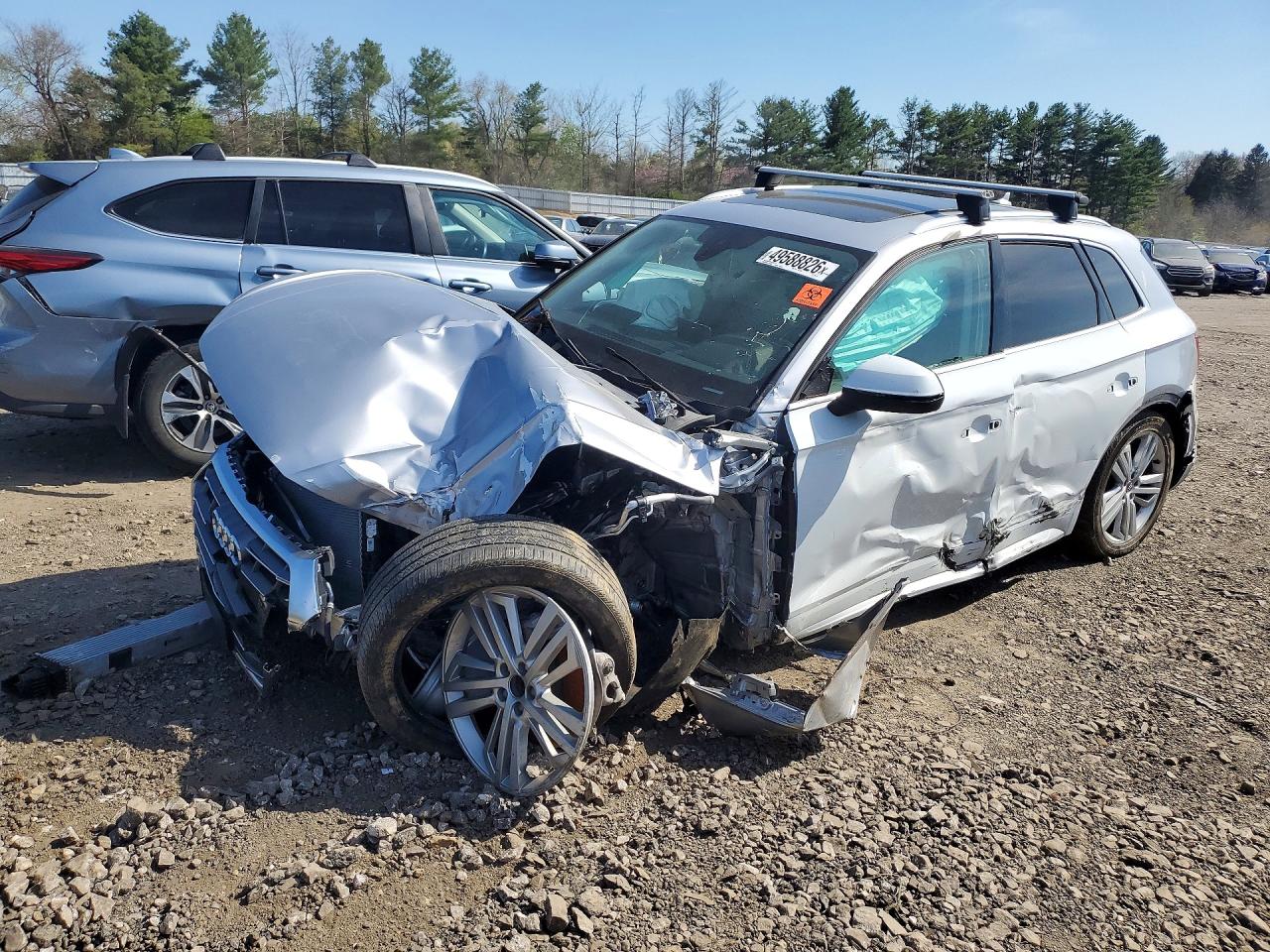 Salvage Audi Q5 Image