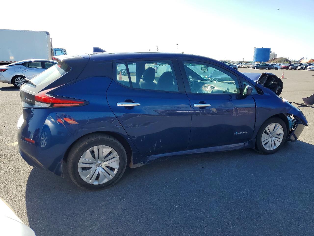 Nissan LEAF S