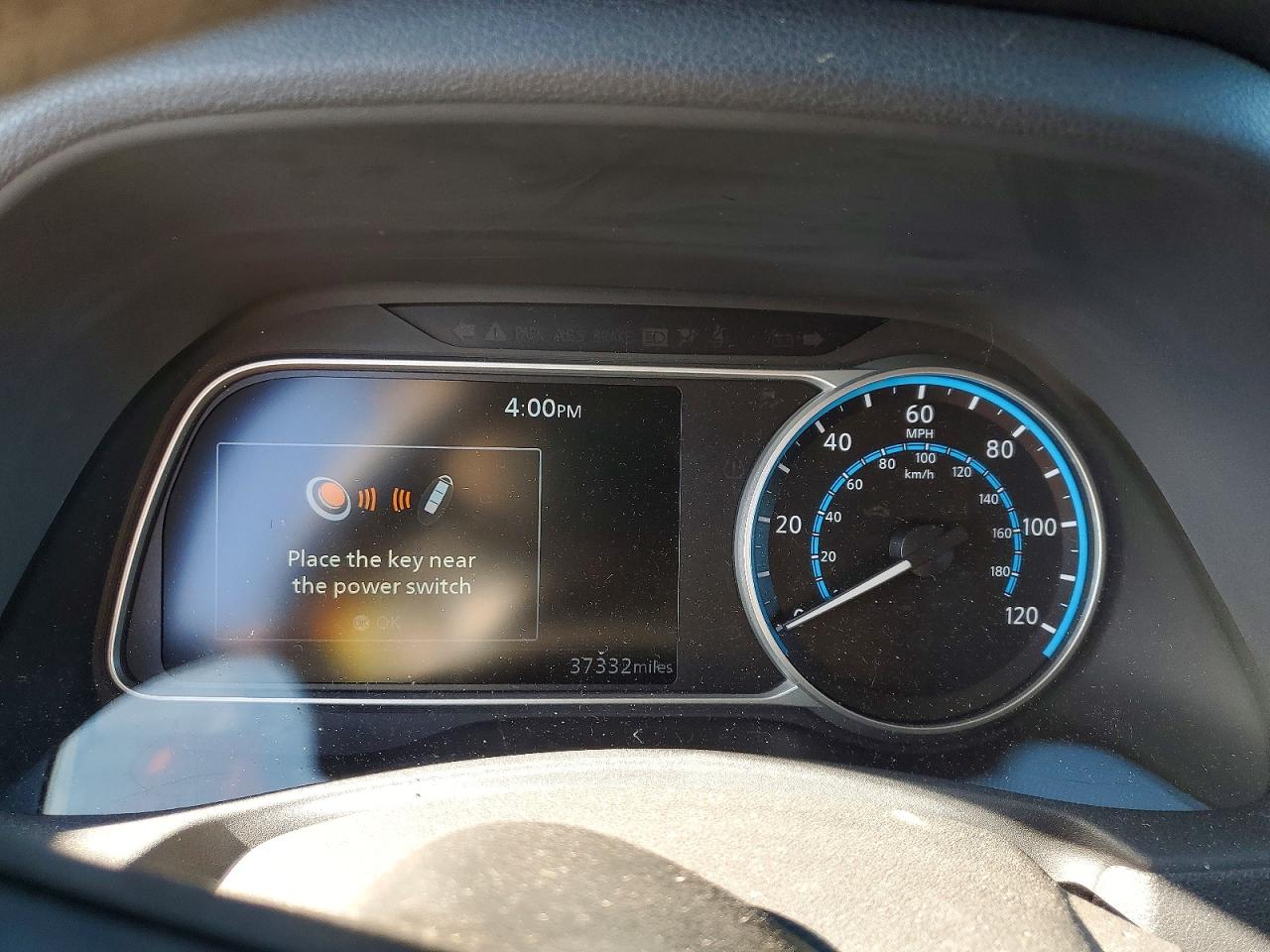Nissan LEAF S
