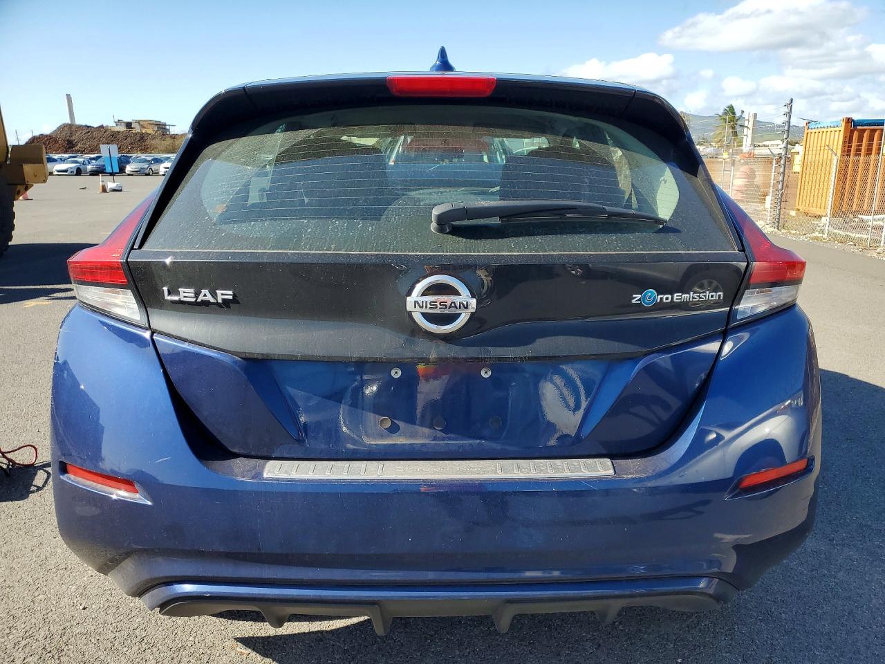 Nissan LEAF S