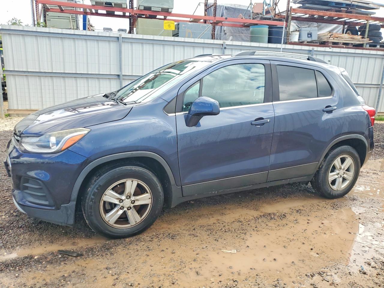Salvage Chevrolet Trax Image