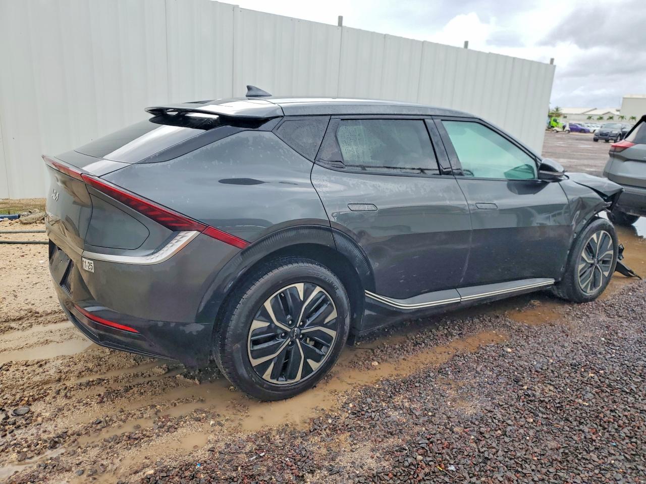 Kia EV6 Wind
