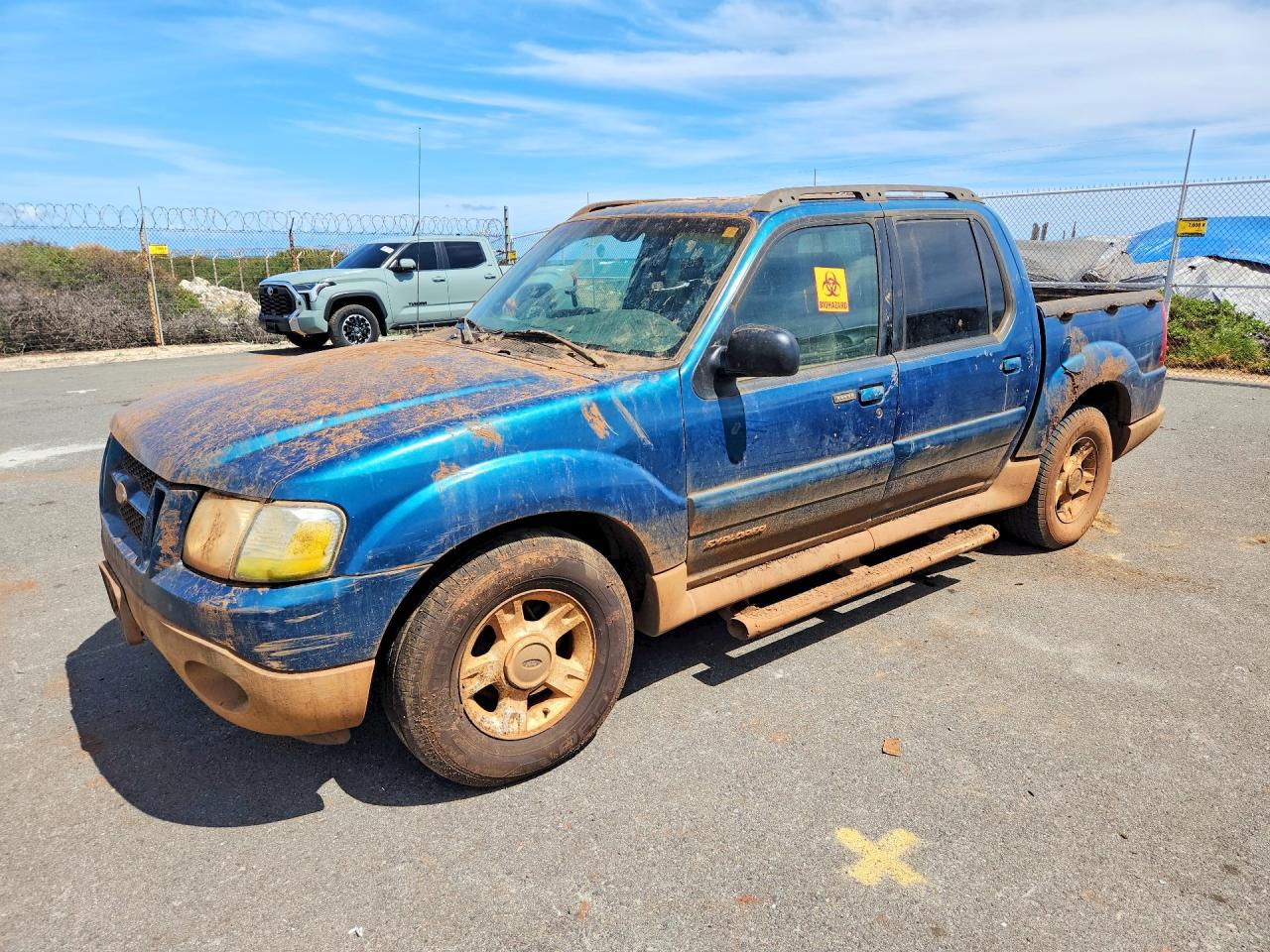 Salvage Ford Explorer Image