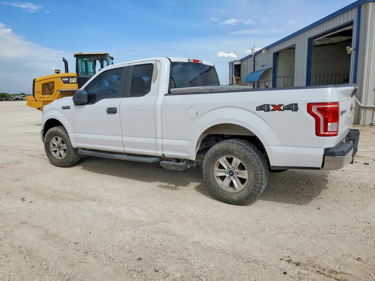 Ford F-150 Super Cab