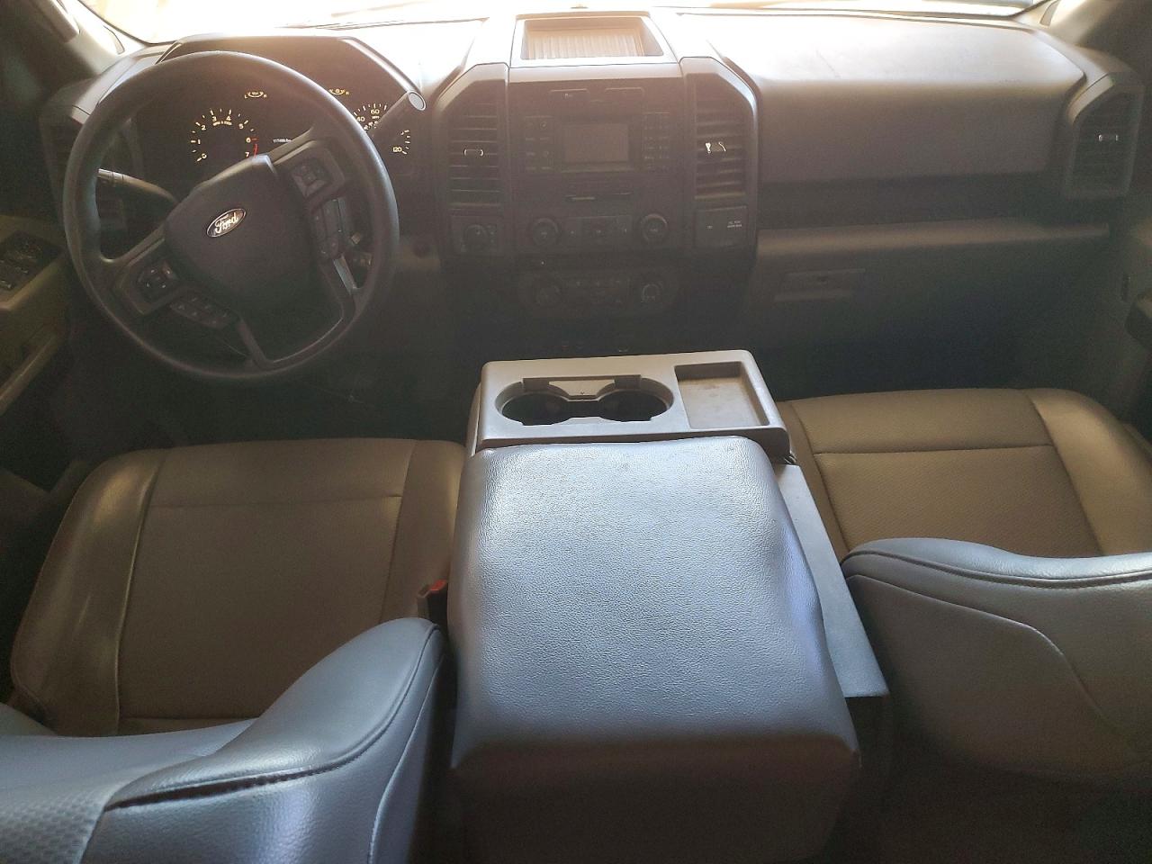 Ford F-150 Super Cab