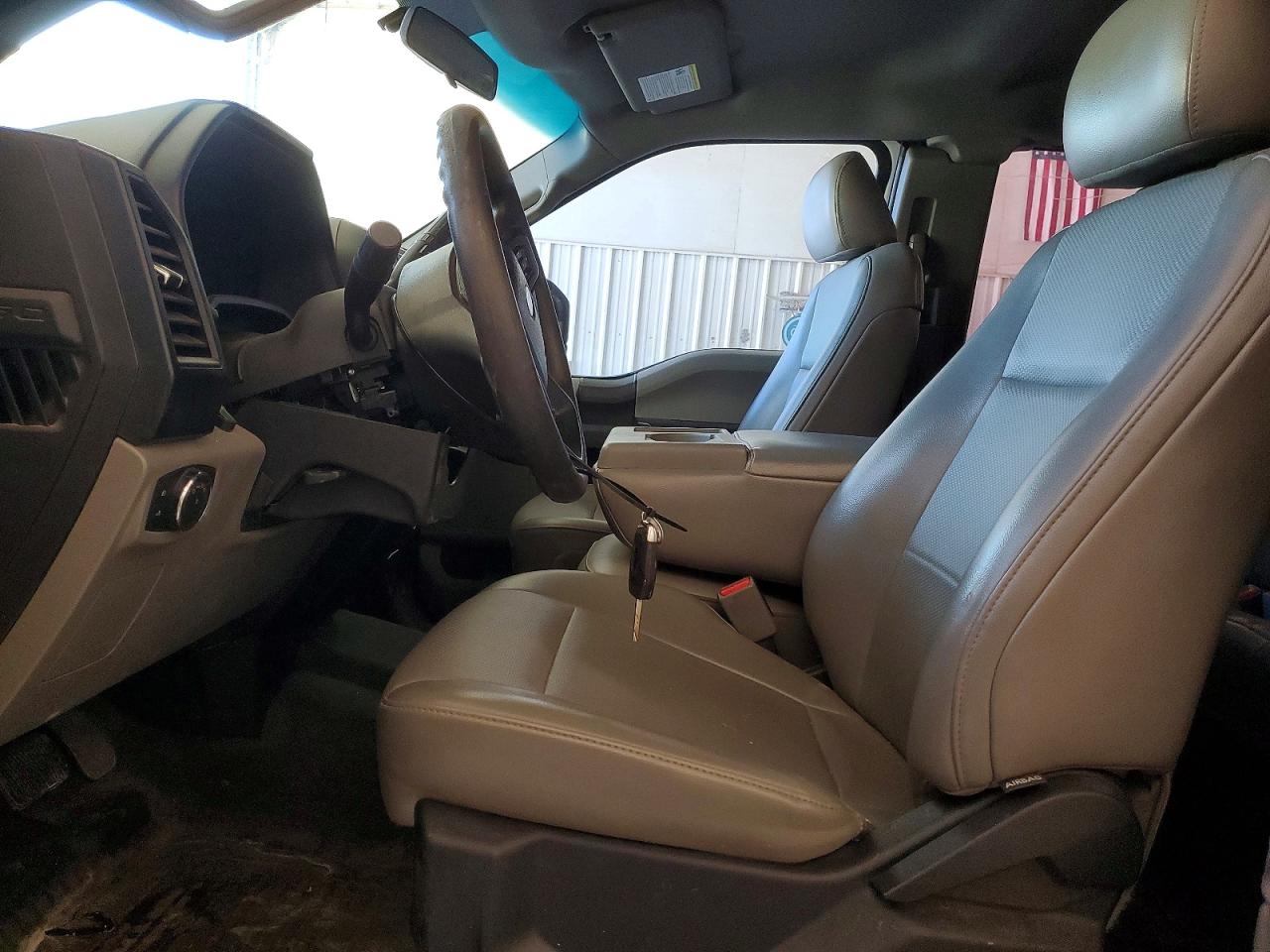 Ford F-150 Super Cab
