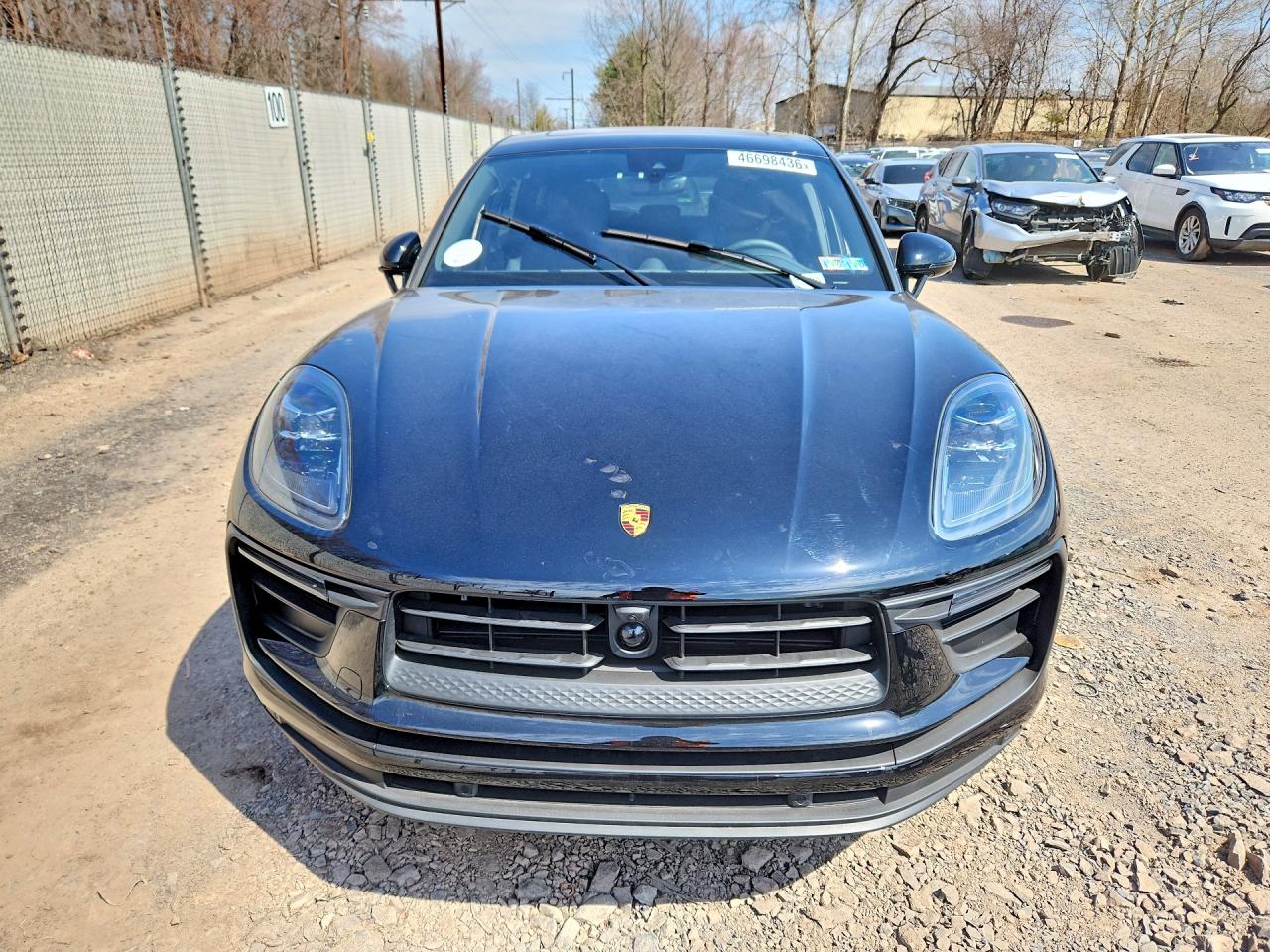 Porsche Macan Base