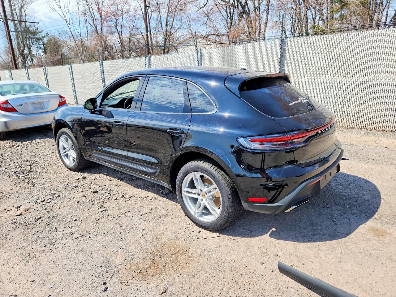 Porsche Macan Base