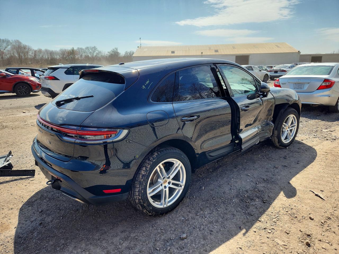 Porsche Macan Base