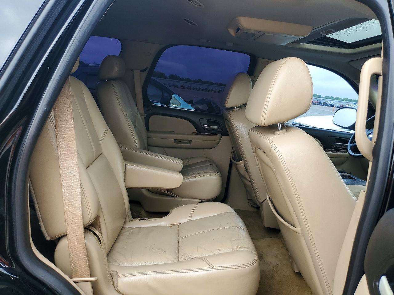Chevrolet Tahoe C1500