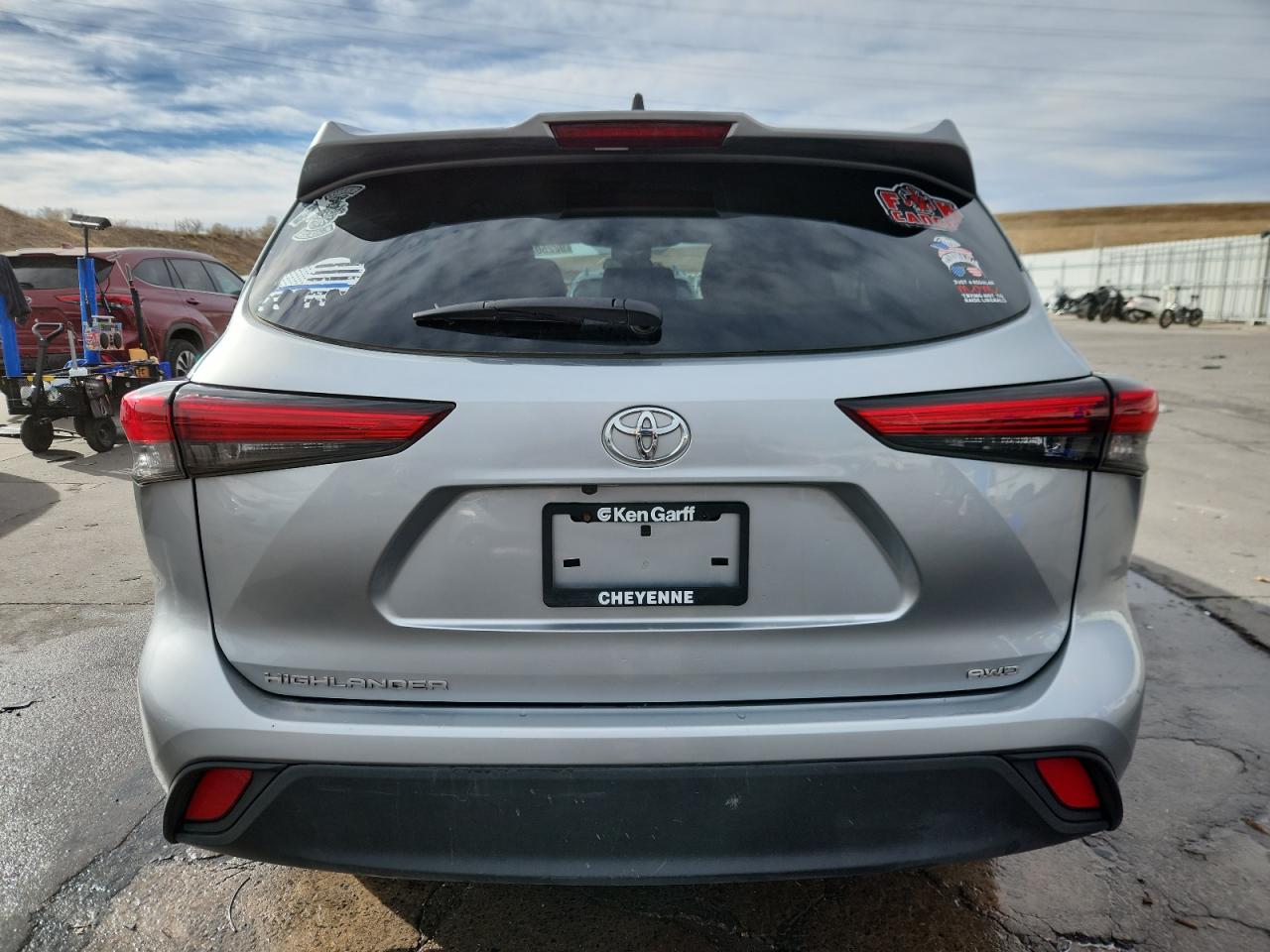Toyota Highlander L