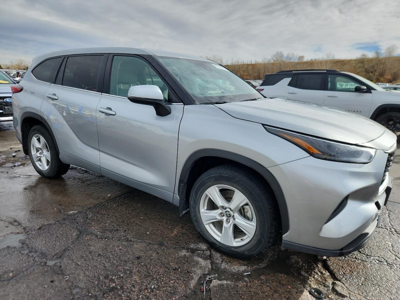 Toyota Highlander L