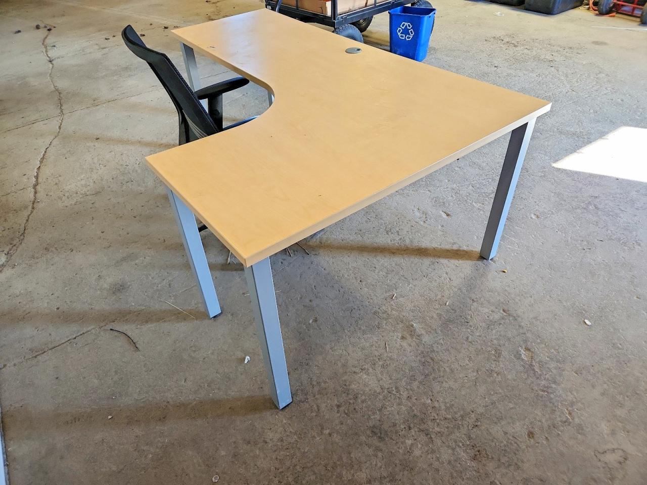 Desk Office Fur