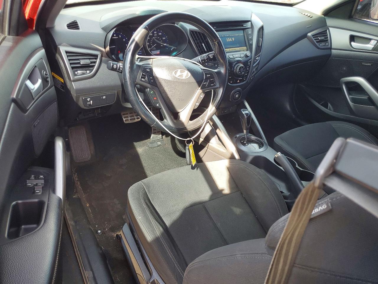 Hyundai VELOSTER Turbo