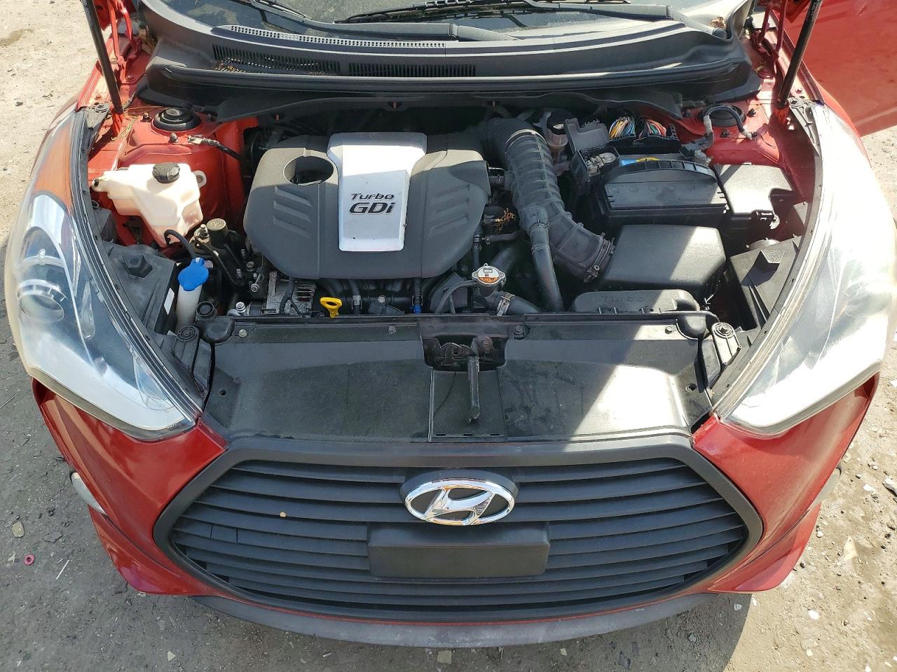Hyundai VELOSTER Turbo