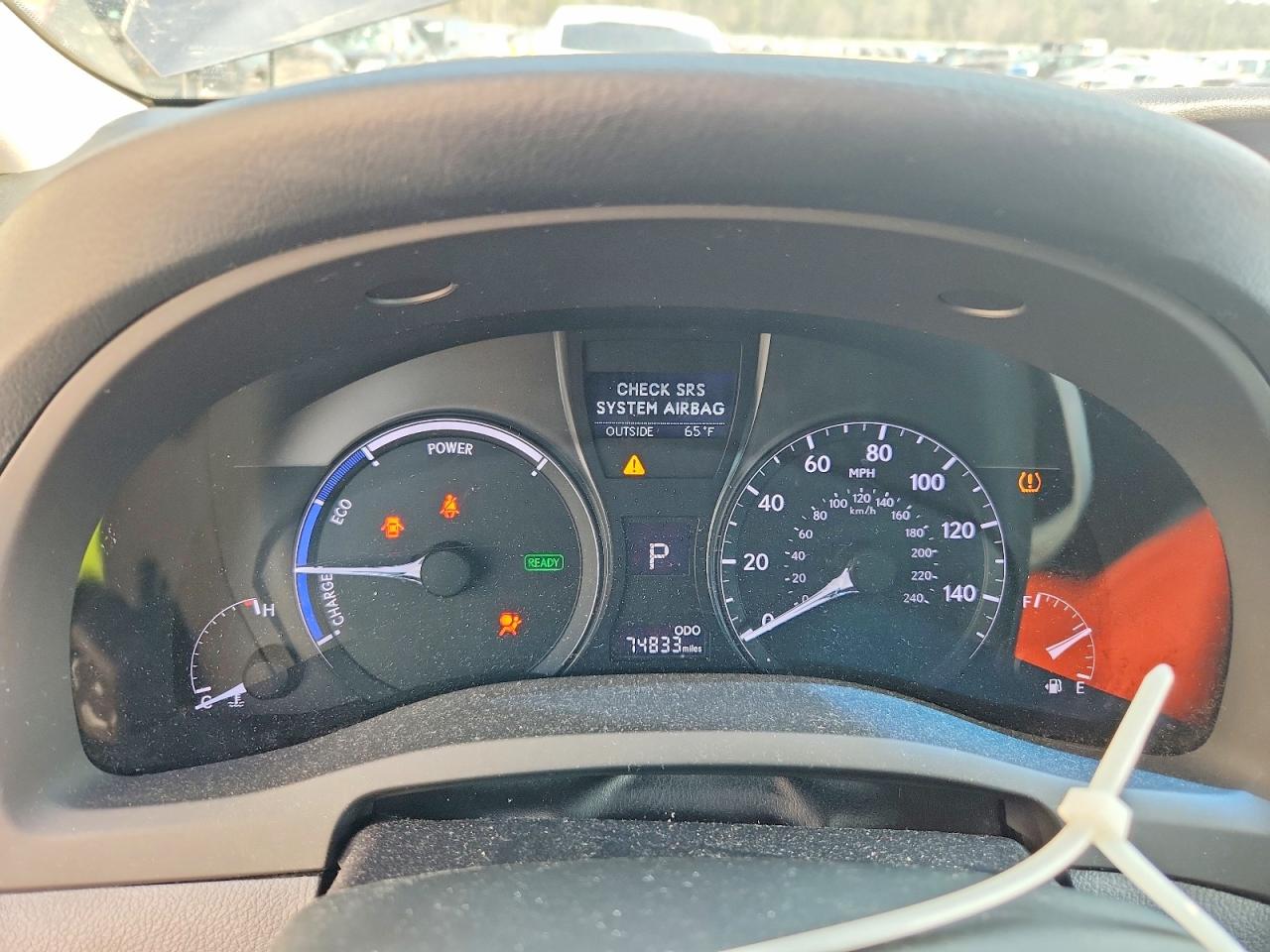 Lexus RX Base