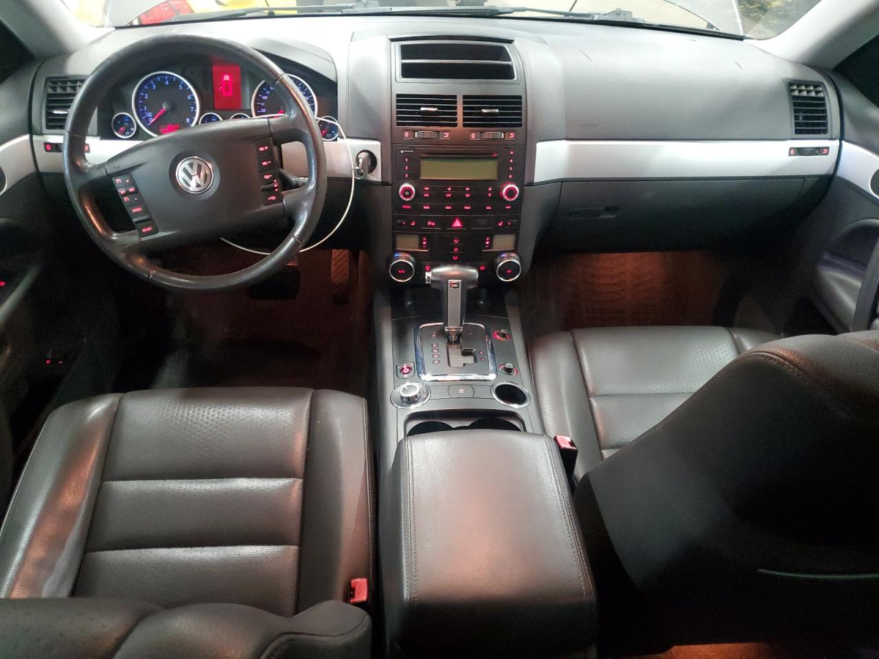 Volkswagen Touareg V6