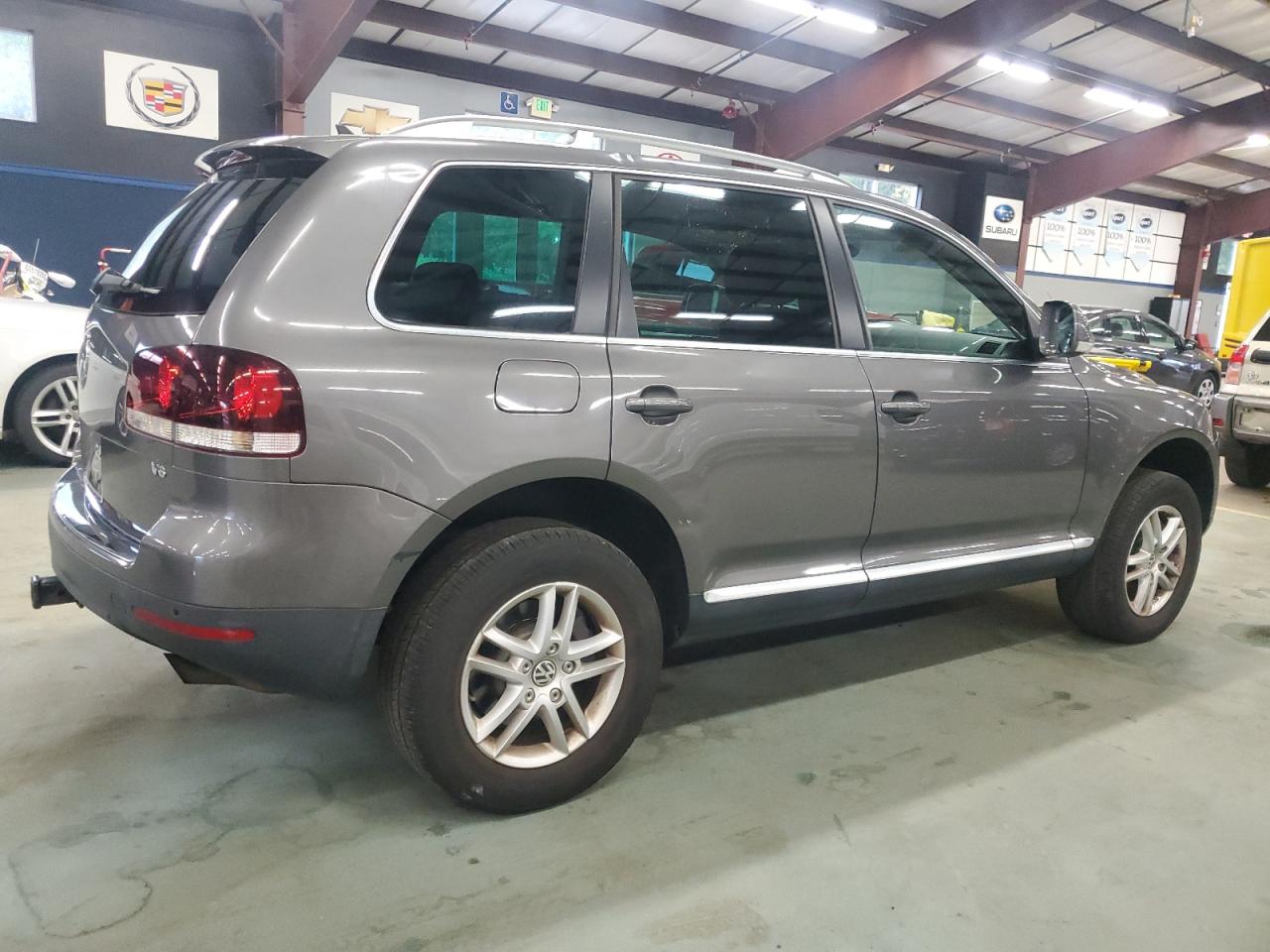 Volkswagen Touareg V6