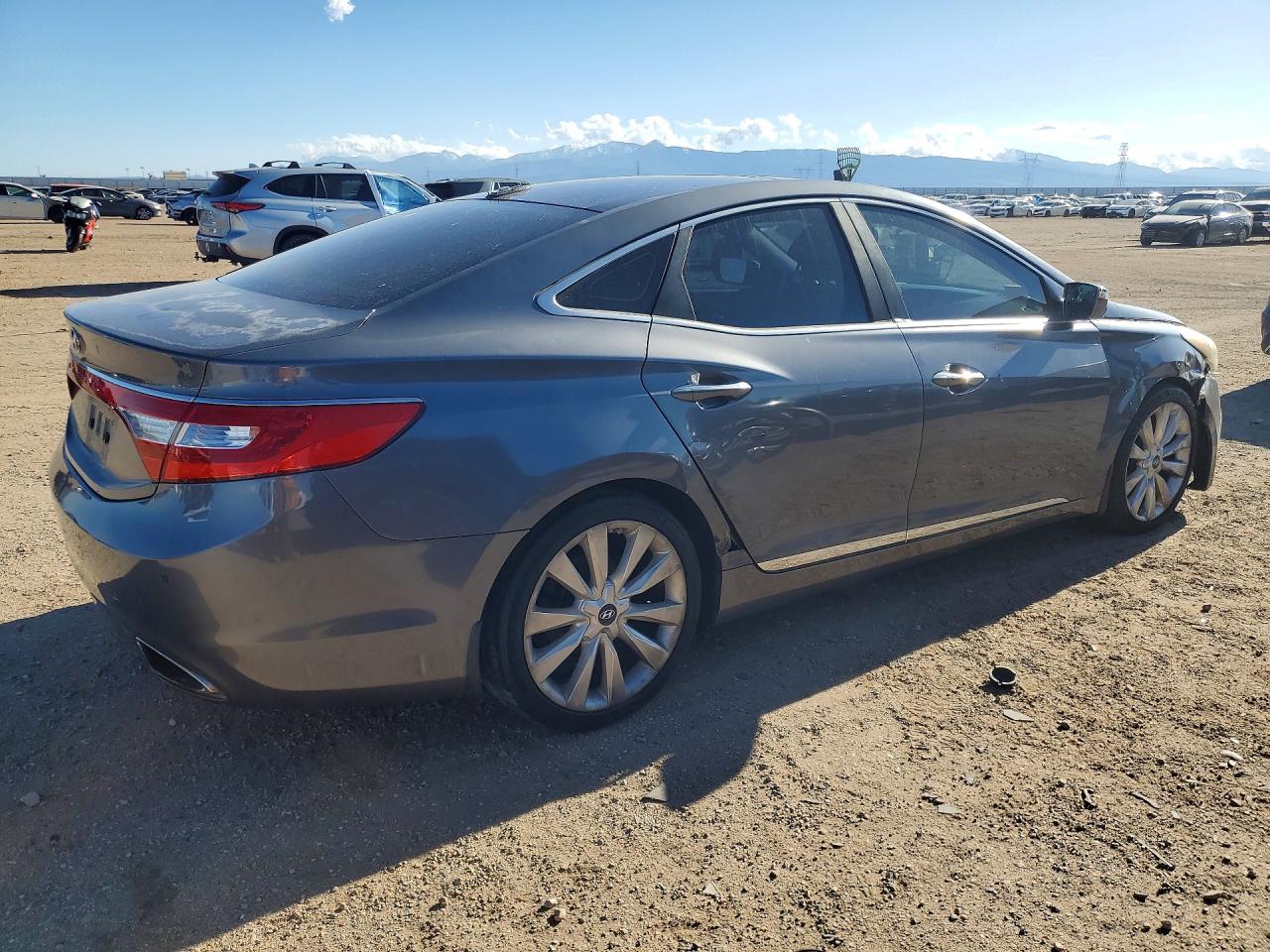 Hyundai Azera Base Base