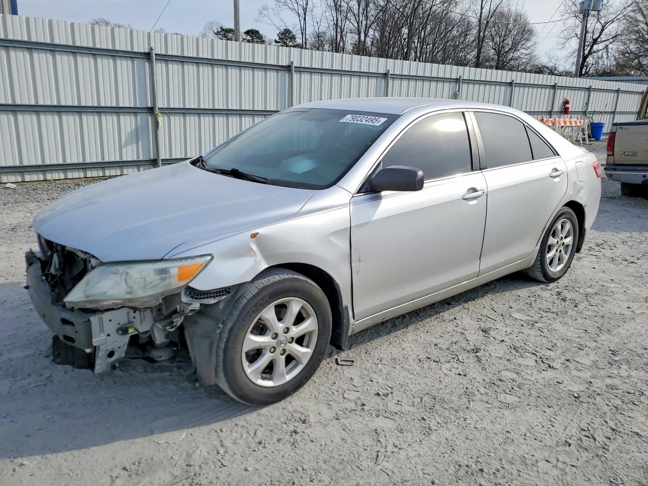 Salvage Toyota Camry Image