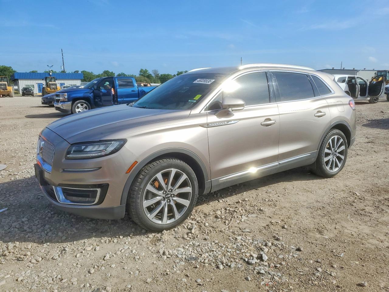 Salvage Lincoln Nautilus Image