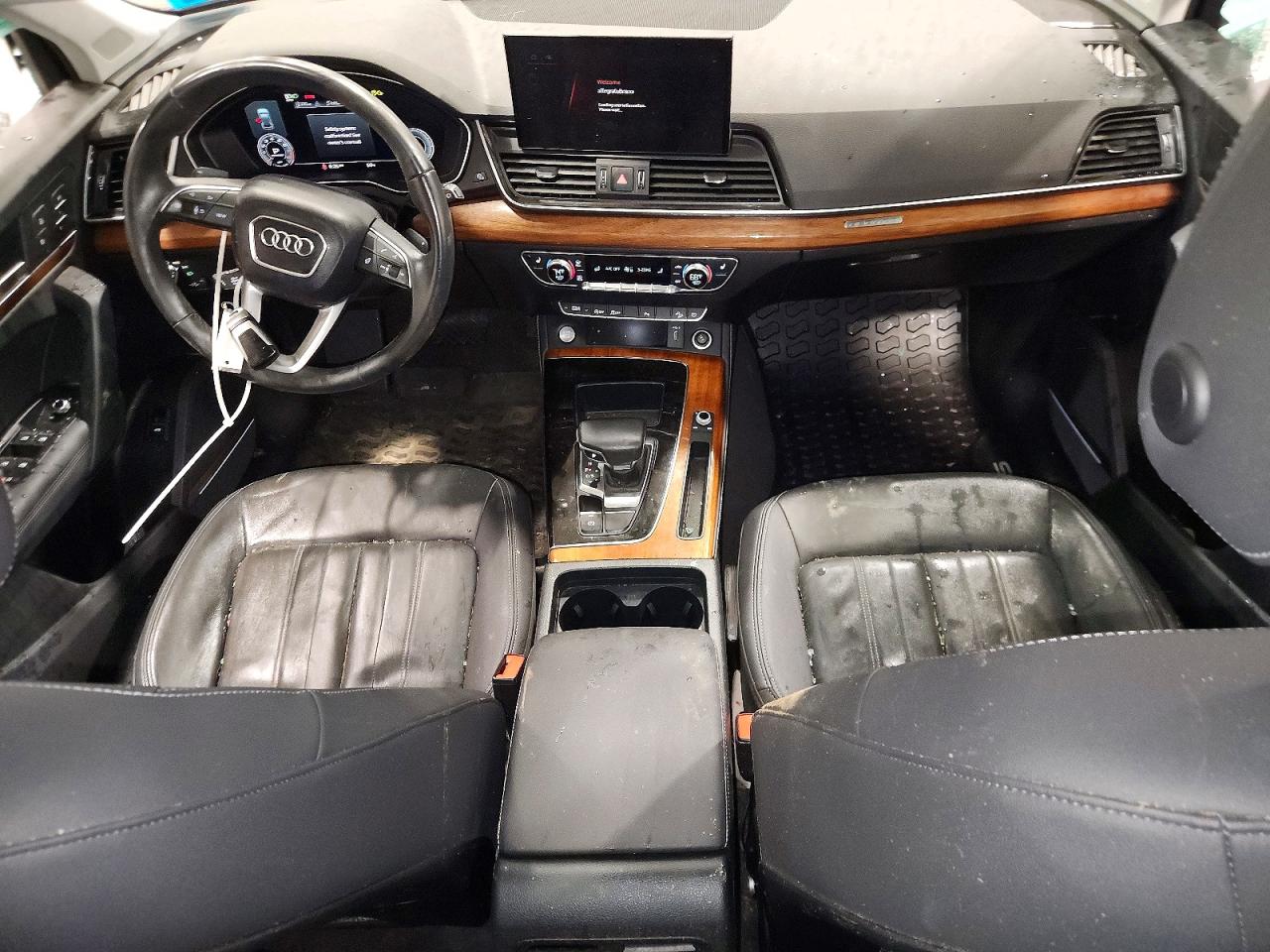 Audi Q5 Premium Plus 45