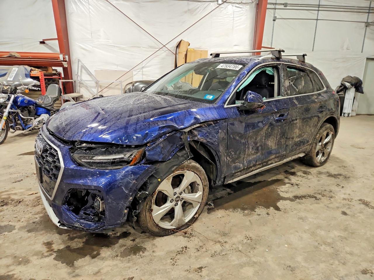 Salvage Audi Q5 Image