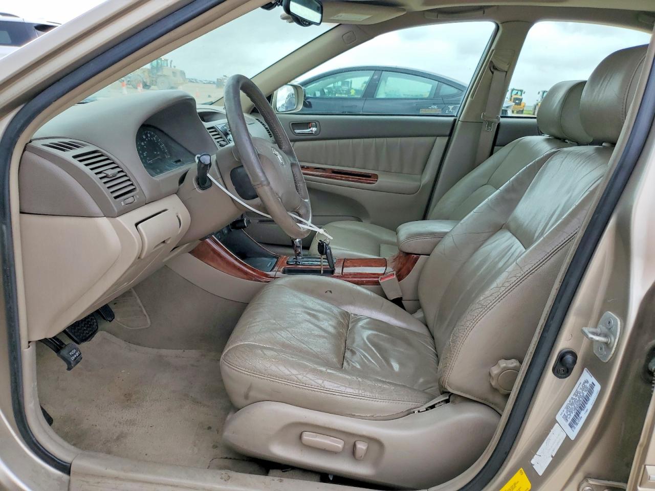 Toyota Camry Xle V6