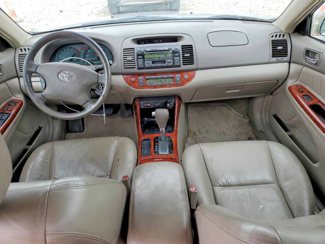 Toyota Camry Xle V6