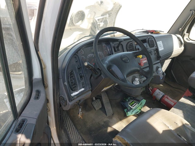Freightliner M2 106 Medium Duty