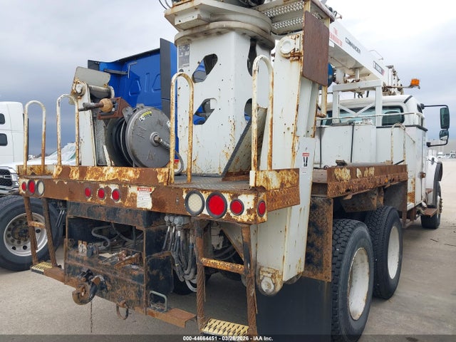 Freightliner M2 106 Medium Duty