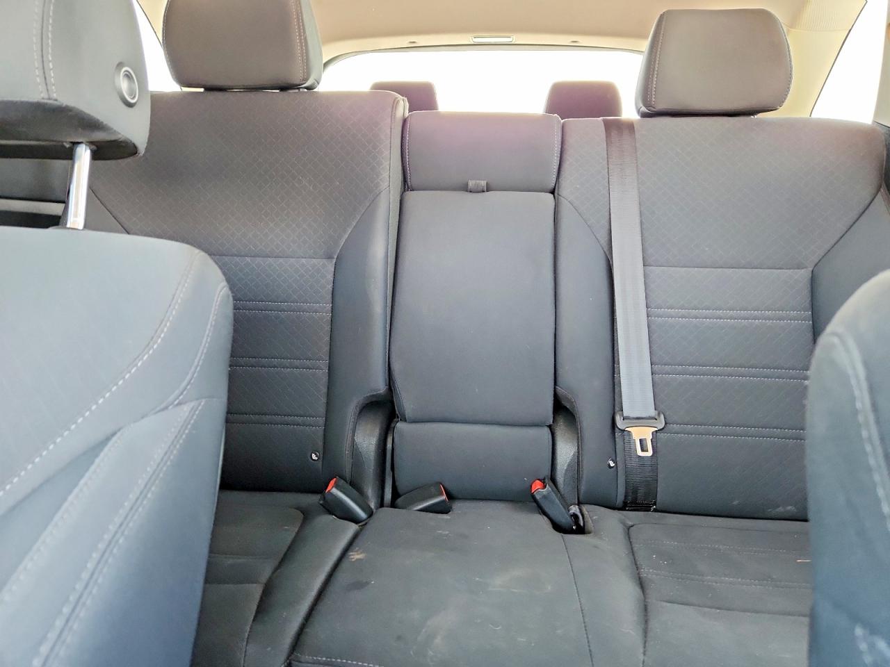 Kia Sorento S V6