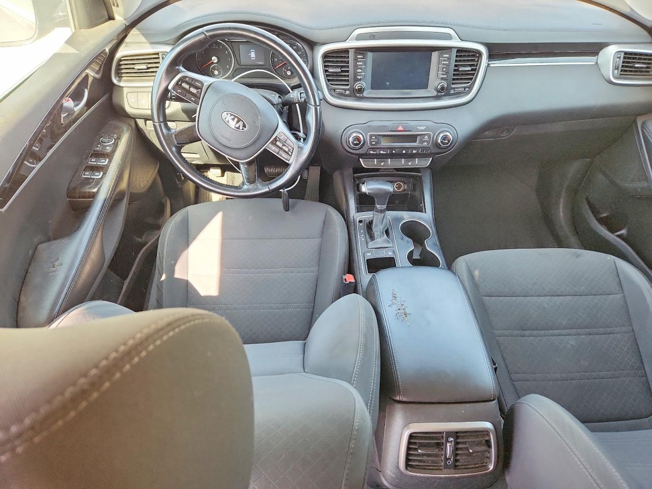 Kia Sorento S V6