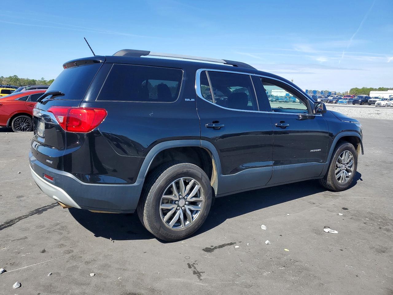 GMC Acadia Sle