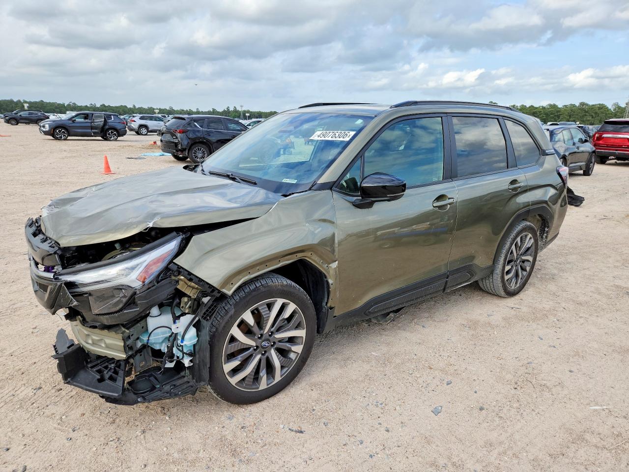 Salvage Subaru Forester Image