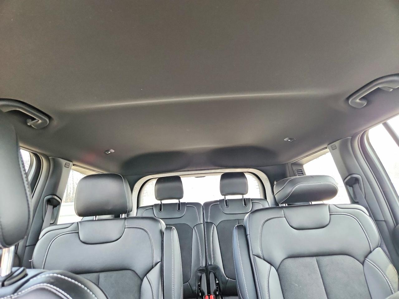 Jeep Cherokee L Laredo