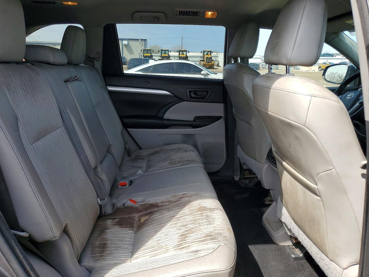 Toyota Highlander Le Plus