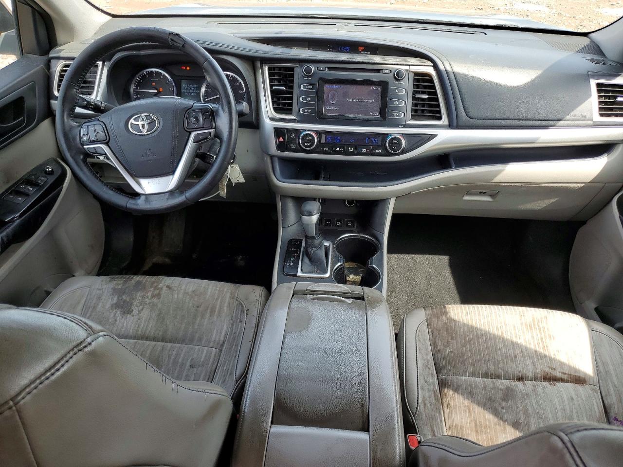 Toyota Highlander Le Plus
