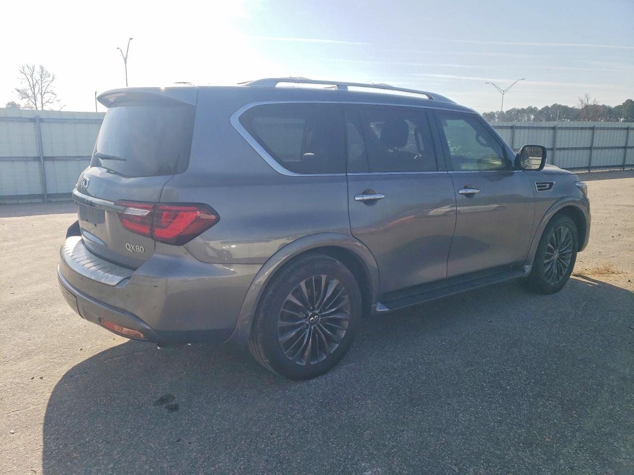 INFINITI Qx Premium Select