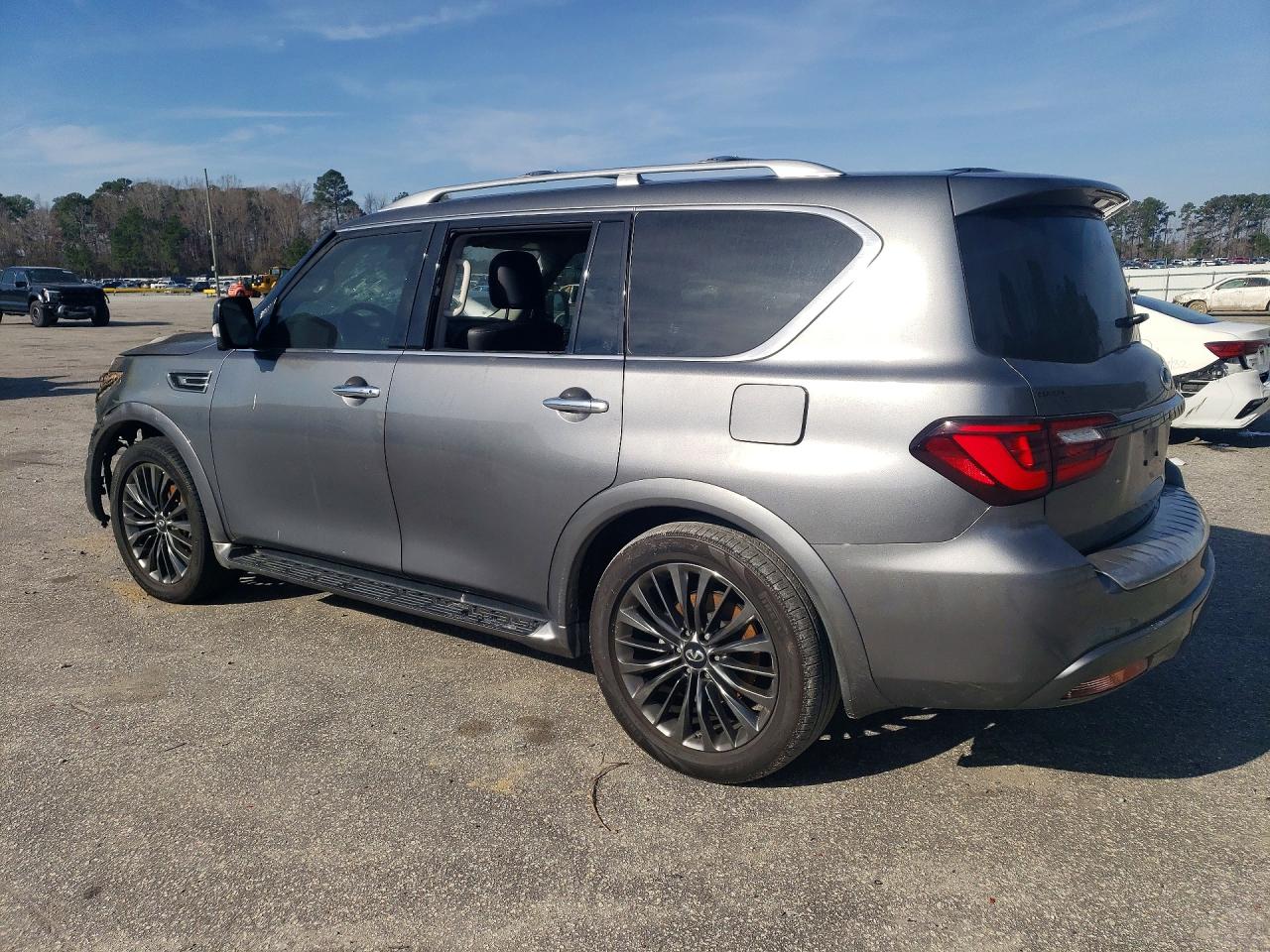 INFINITI Qx Premium Select