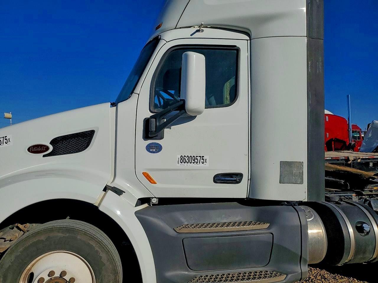 Peterbilt 579