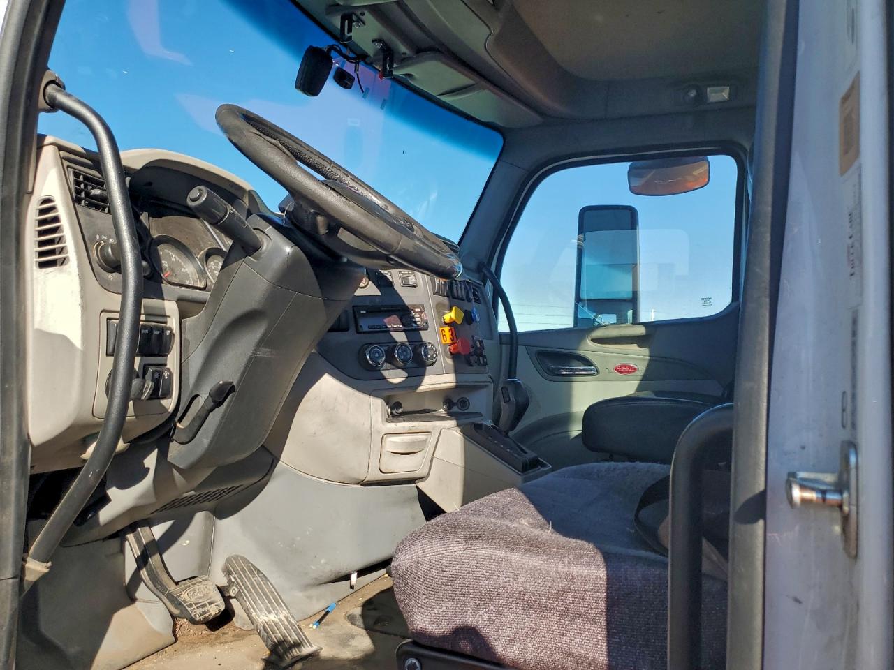 Peterbilt 579