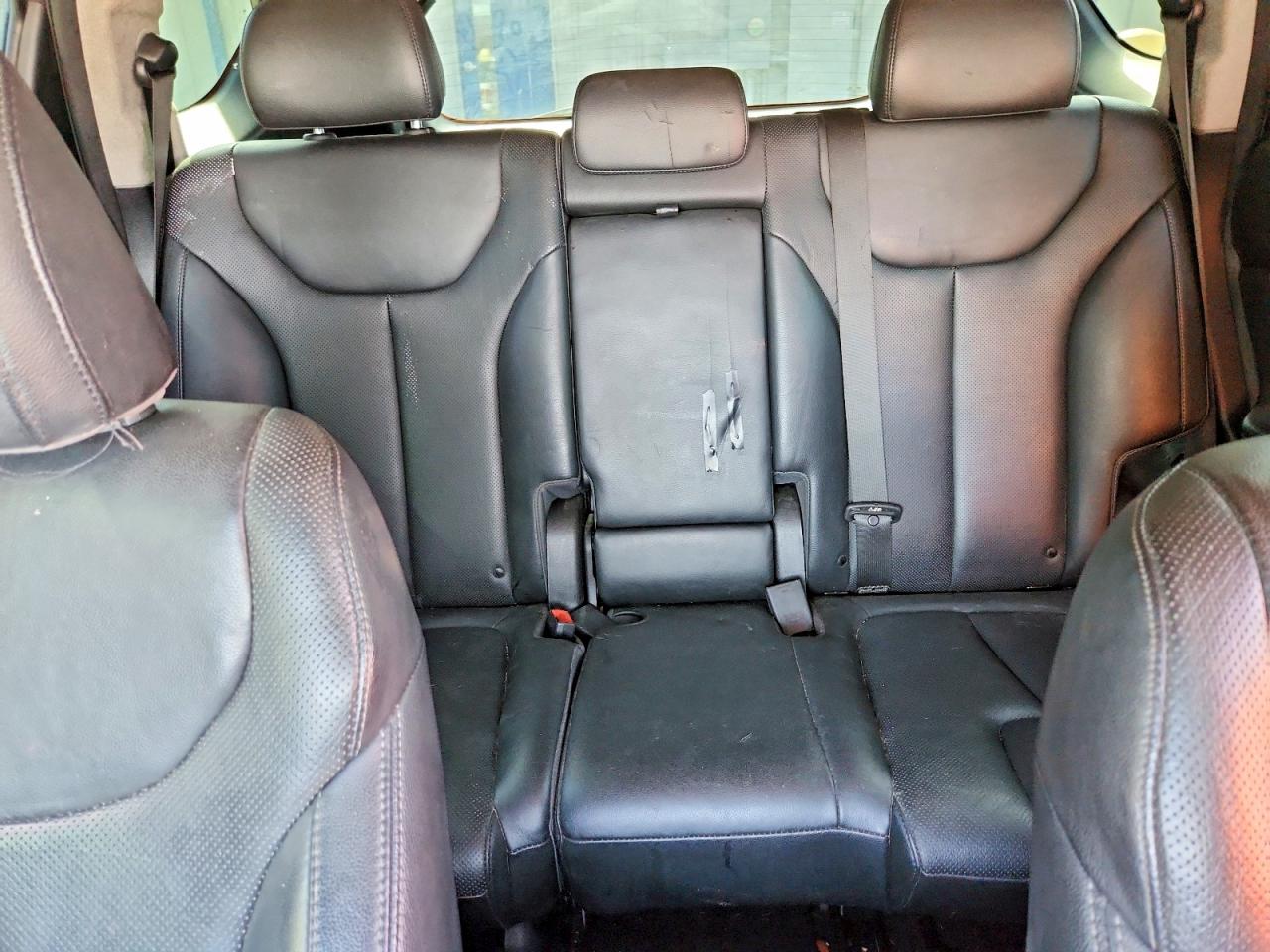 Hyundai SANTA FE Ultimate 2.4l