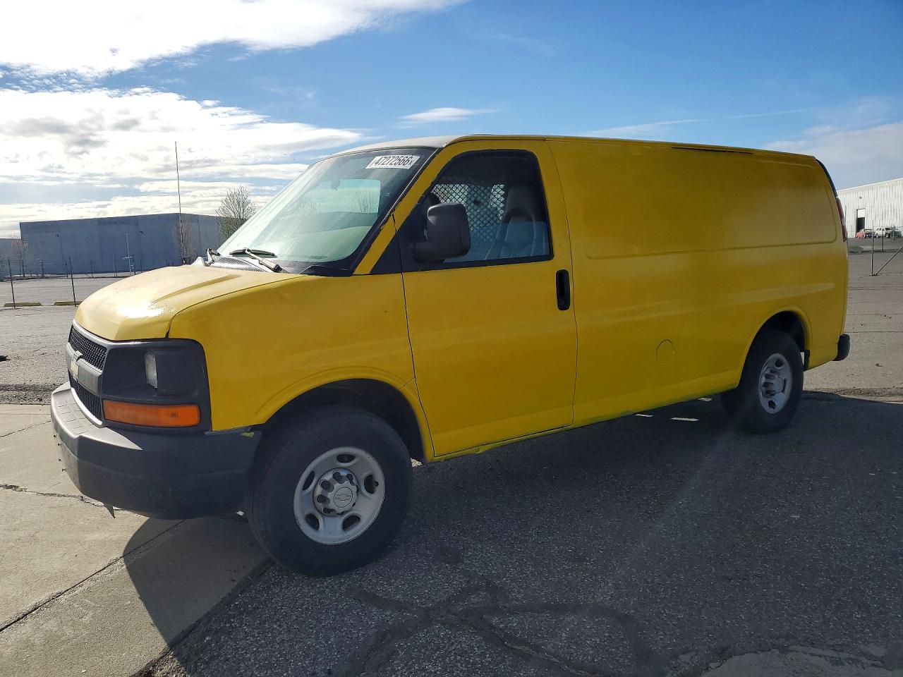 Salvage Chevrolet Express Image
