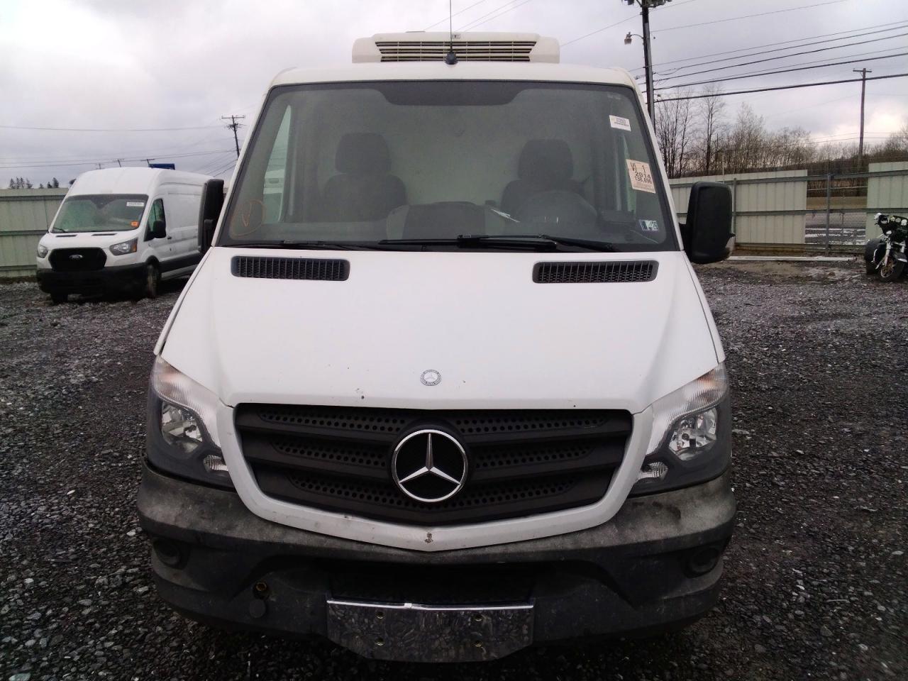 Mercedes-Benz Sprinter 2500