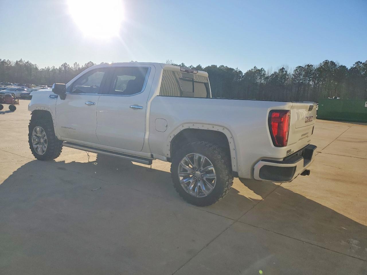 GMC Sierra