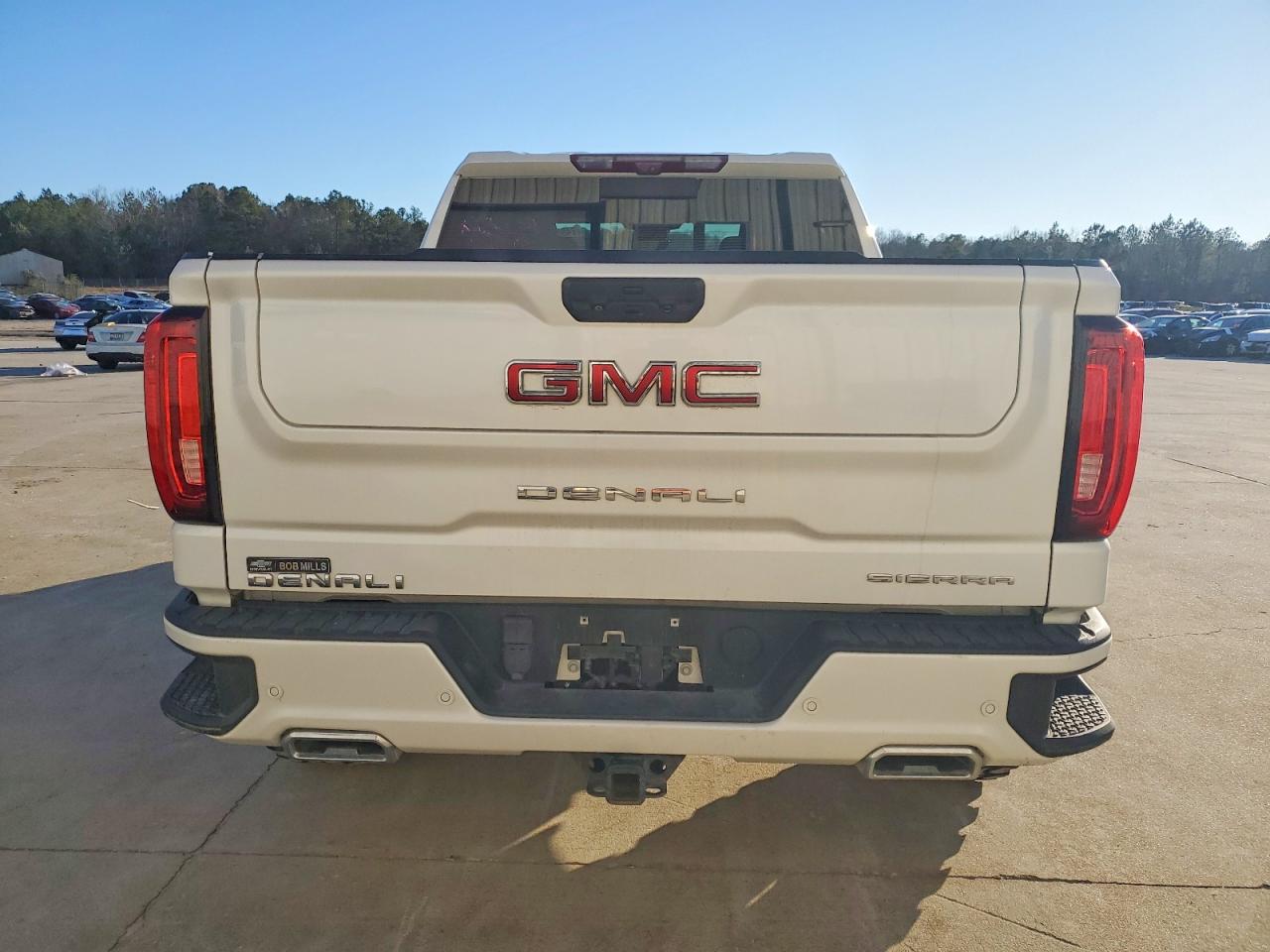 GMC Sierra