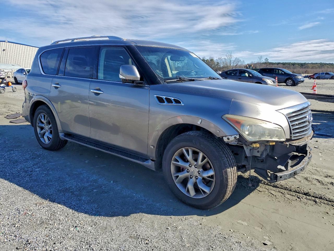 INFINITI Qx