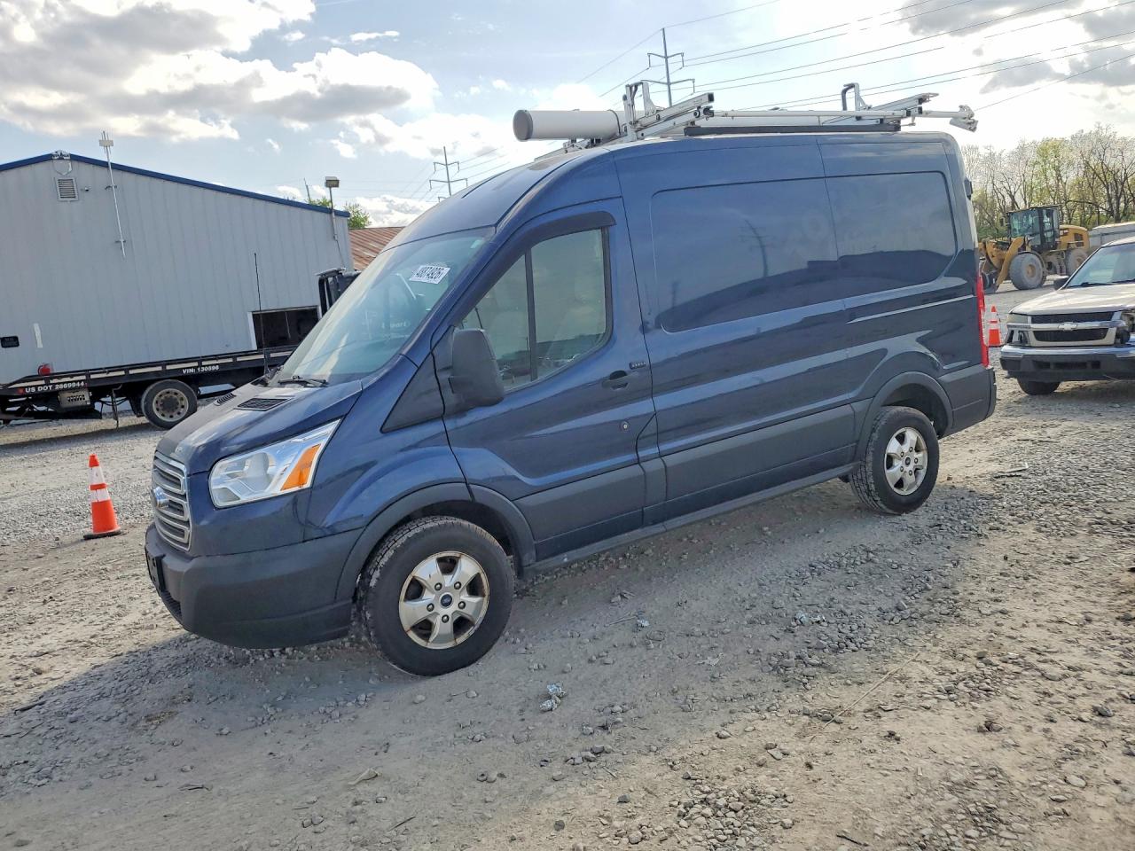 Salvage Ford Transit Image